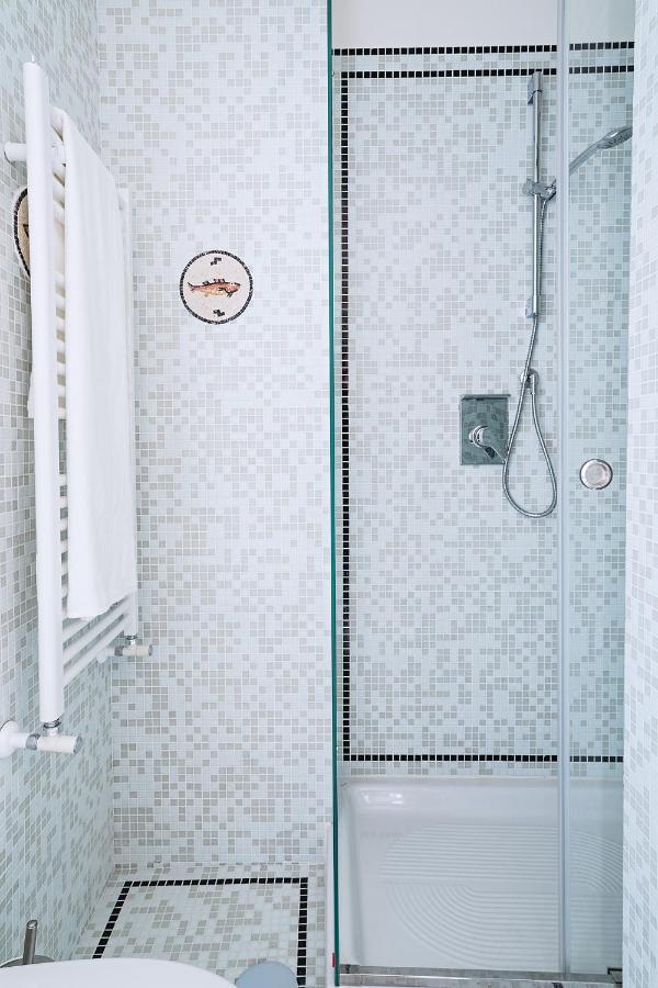 Donna Giulia, Luxury House Hotel Salerno Bagian luar foto