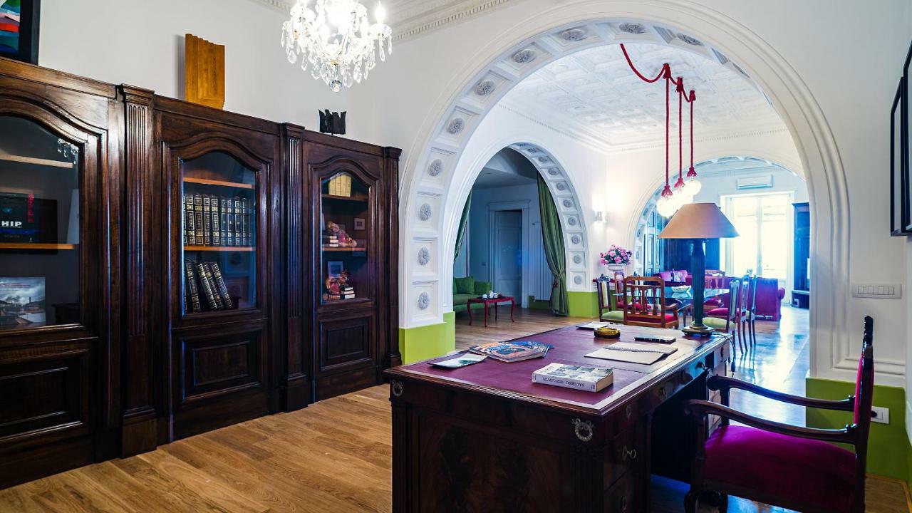 Donna Giulia, Luxury House Hotel Salerno Bagian luar foto